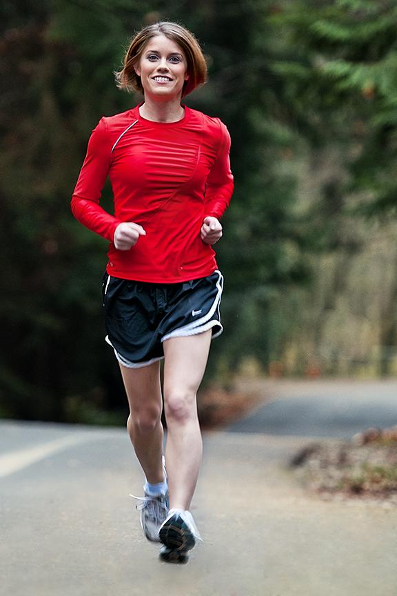 Renae+Goettel%2C+08%2C+discovered+her+passion+for+running+after+graduating+from+Trinity+and+has+since+run+two+marathons%2C+as+well+as+the+Boston+Marathon%2C+on+Monday%2C+April+15%2C+when+the+two+bombs+exploded+near+the+finish+line+preventing+her+from+finishing+the+race.+Photo+courtesy+of+Renae+Goettel.