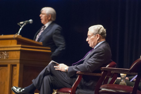 Pulitzer Prize winning journalists Carl Bernstein (left) and Bob Woodward (right) spoke Tuesday night to full house in Laurie Auditorium as part of the 2013 Distingusted Lecture Series.  