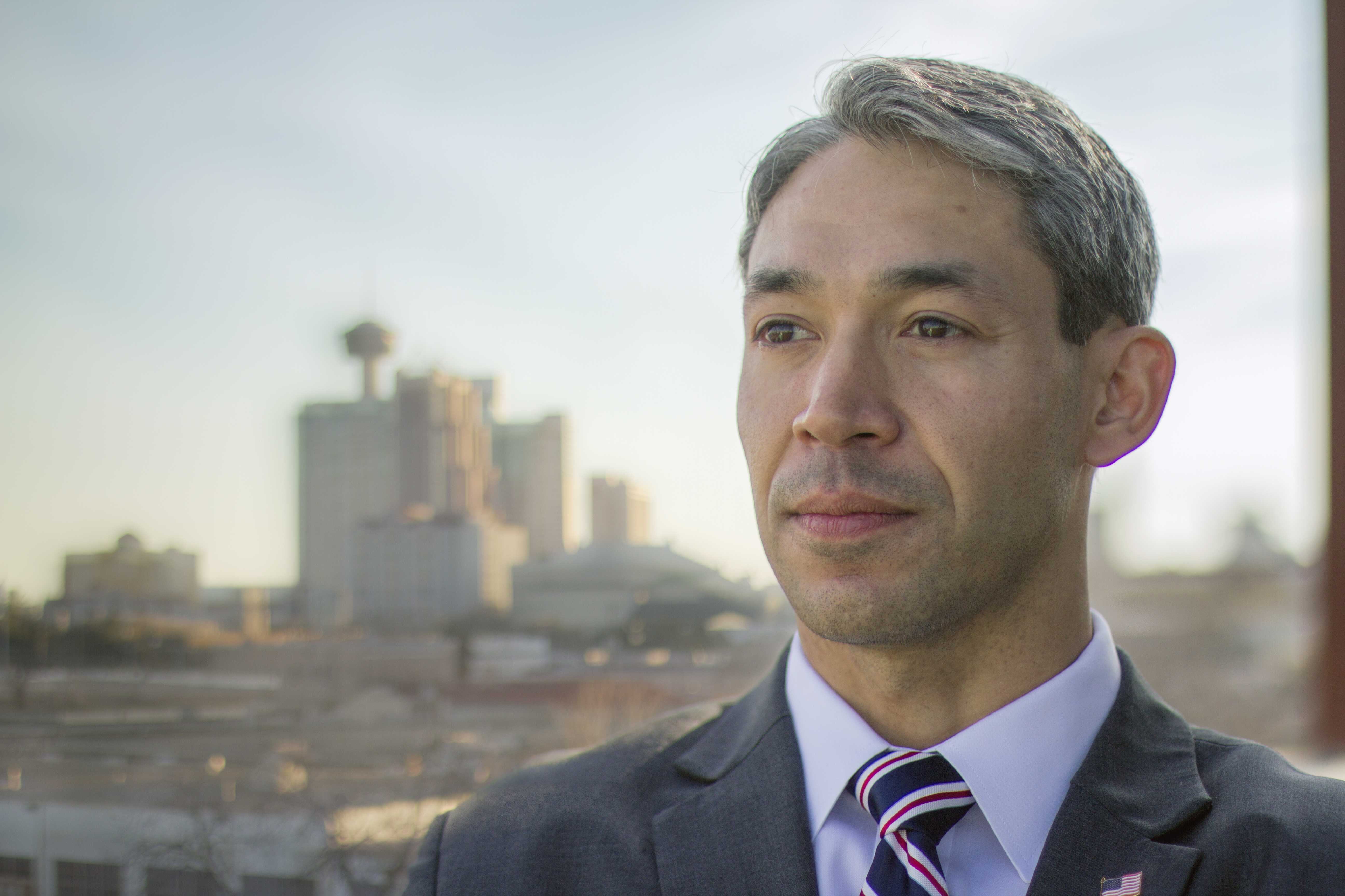 Interview with alumnus, San Antonio mayoral candidate Ron Nirenberg