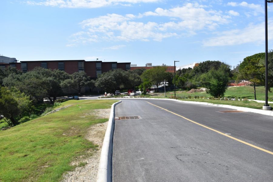 Trinity Parkway off Hildebrand opens to campus